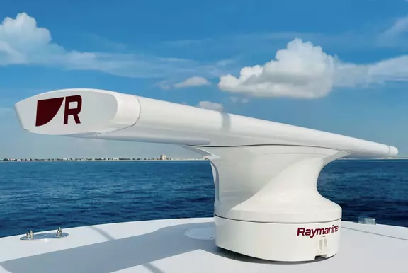 Raymarine Radar Cyclone open array installato in coperta